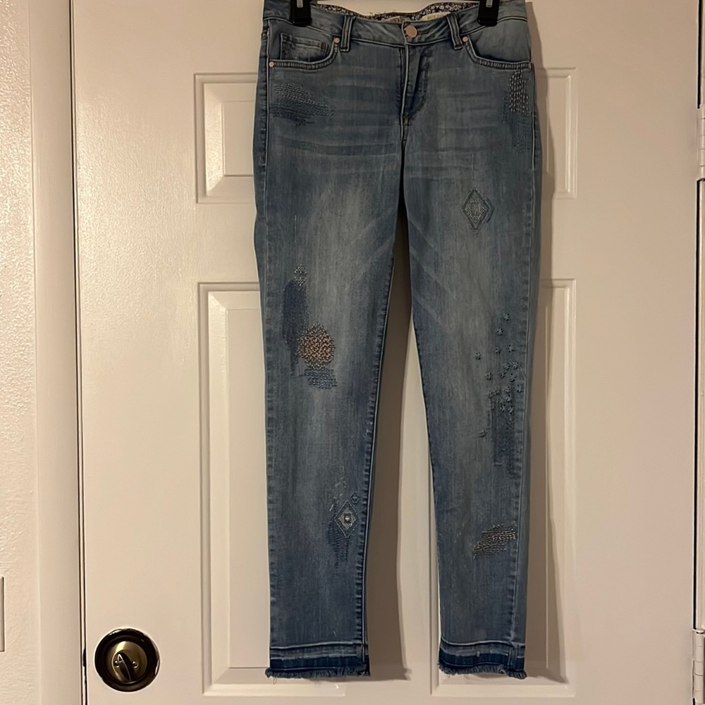 Gently Worn Women’s Vintage America Jeans